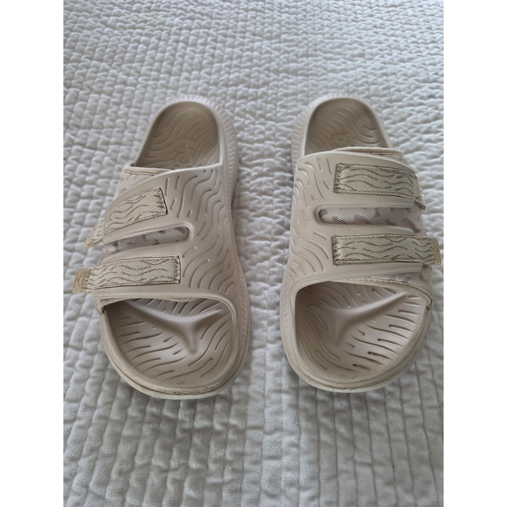 HOKA Ora Luxe Recovery Slide Sandals Tan Sizd 11